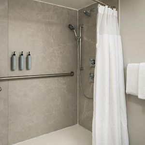 King Suite Mobility or hearing accessible